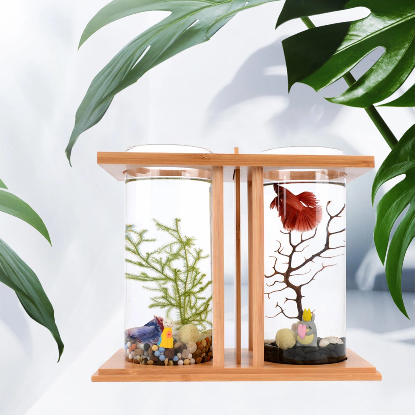 Mini Bamboo Fish Tank with LED Light for Desktop Decoration