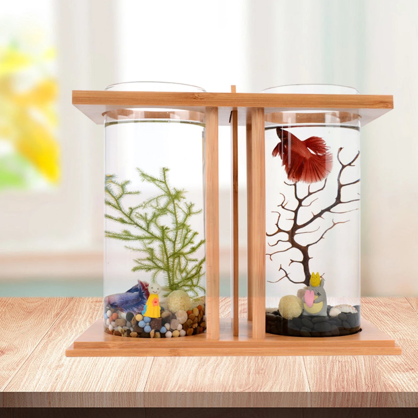 Mini Bamboo Fish Tank with LED Light for Desktop Decoration